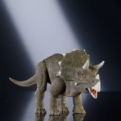 Figura Jurassic World Hammond Collection Triceratops Juvenil