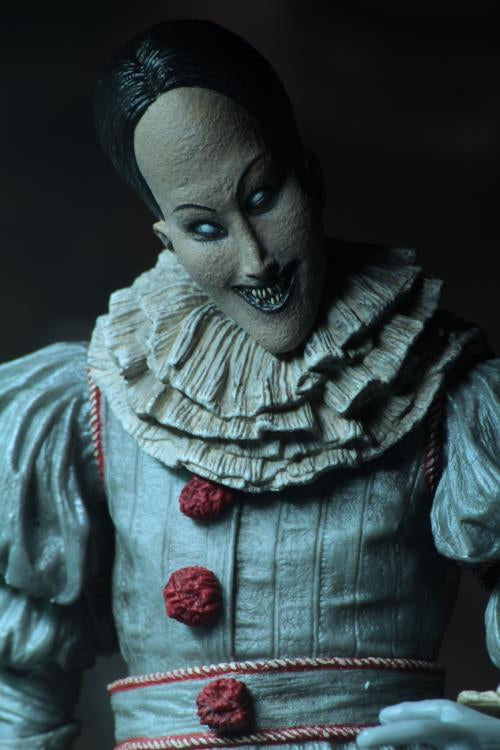 Figura NECA (2017) Pennywise The Dancing Clown Versión Ultimate
