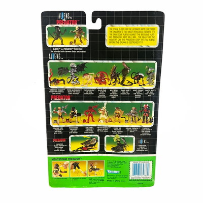 Figura Retro Kenner Nightstorm Predator con acción de ataque