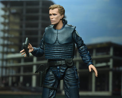 Figura NECA RoboCop Alex Murphy (OCP Uniform Edition) Versión Ultimate