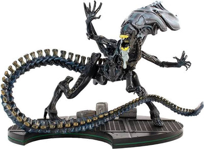 Figura Aliens Set Diorama de Reina Alien Q Fig Max