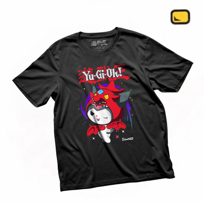 Playera Yu-Gi-Oh! X Hello Kitty and Friends Kuromi como Slifer el Dragón Celestial