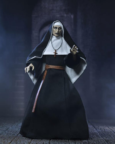 Figura NECA The Conjuring Universe Valak Versión Ultimate