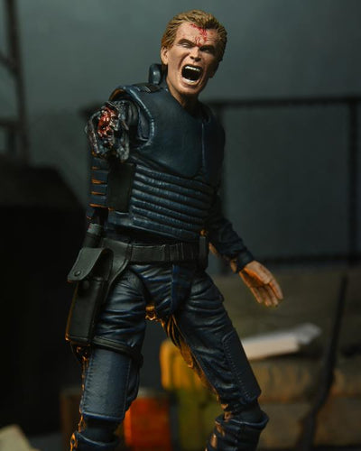 Figura NECA RoboCop Alex Murphy (OCP Uniform Edition) Versión Ultimate