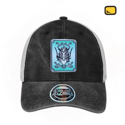 Gorra Saint Seiya “Pandora Box Shiryu Dragon” Gris-Blanca Trucker