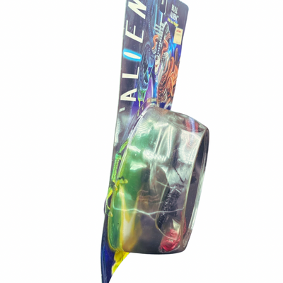 Figura Retro Kenner Aliens Bull Alien con Abrazacaras y acción de ataque