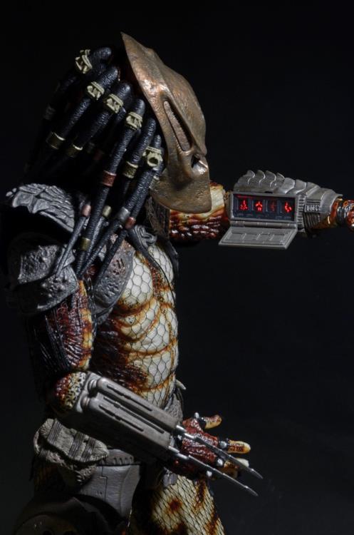 Figura NECA Predator City Hunter Escala 1/4
