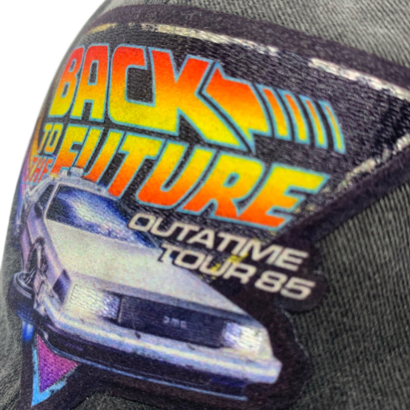 Gorra Back to the Future “Outatime Tour” Gris Vintage