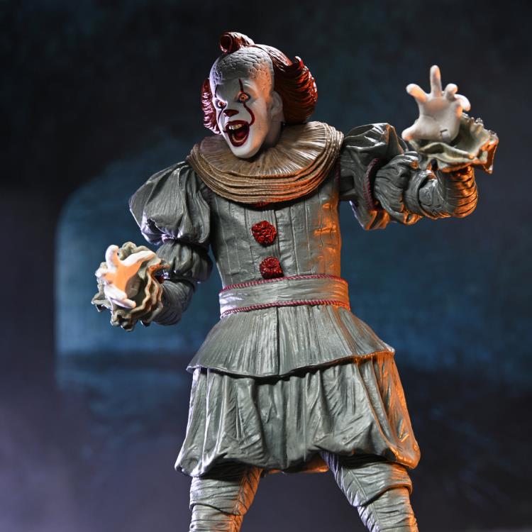Figura NECA IT Welcome to Derry Pennywise Versión Ultimate