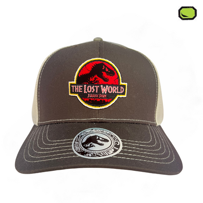 Gorra Jurassic Park: The Lost World “Red Classic Logo” Café-Beige Premium Trucker
