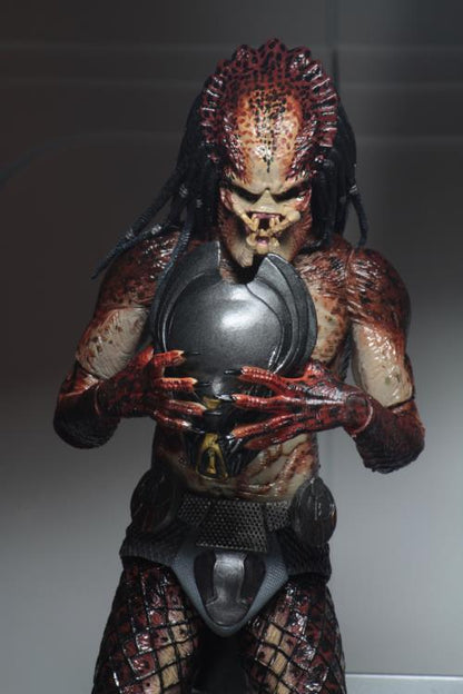 Figura NECA Fugitive Lab Escape Predator Versión Ultimate