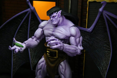 Figura NECA Gargoyles Goliath Versión Ultimate