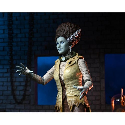 Figura NECA TMNT April O’ Neil as The Bride of Frankenstein Versión Ultimate