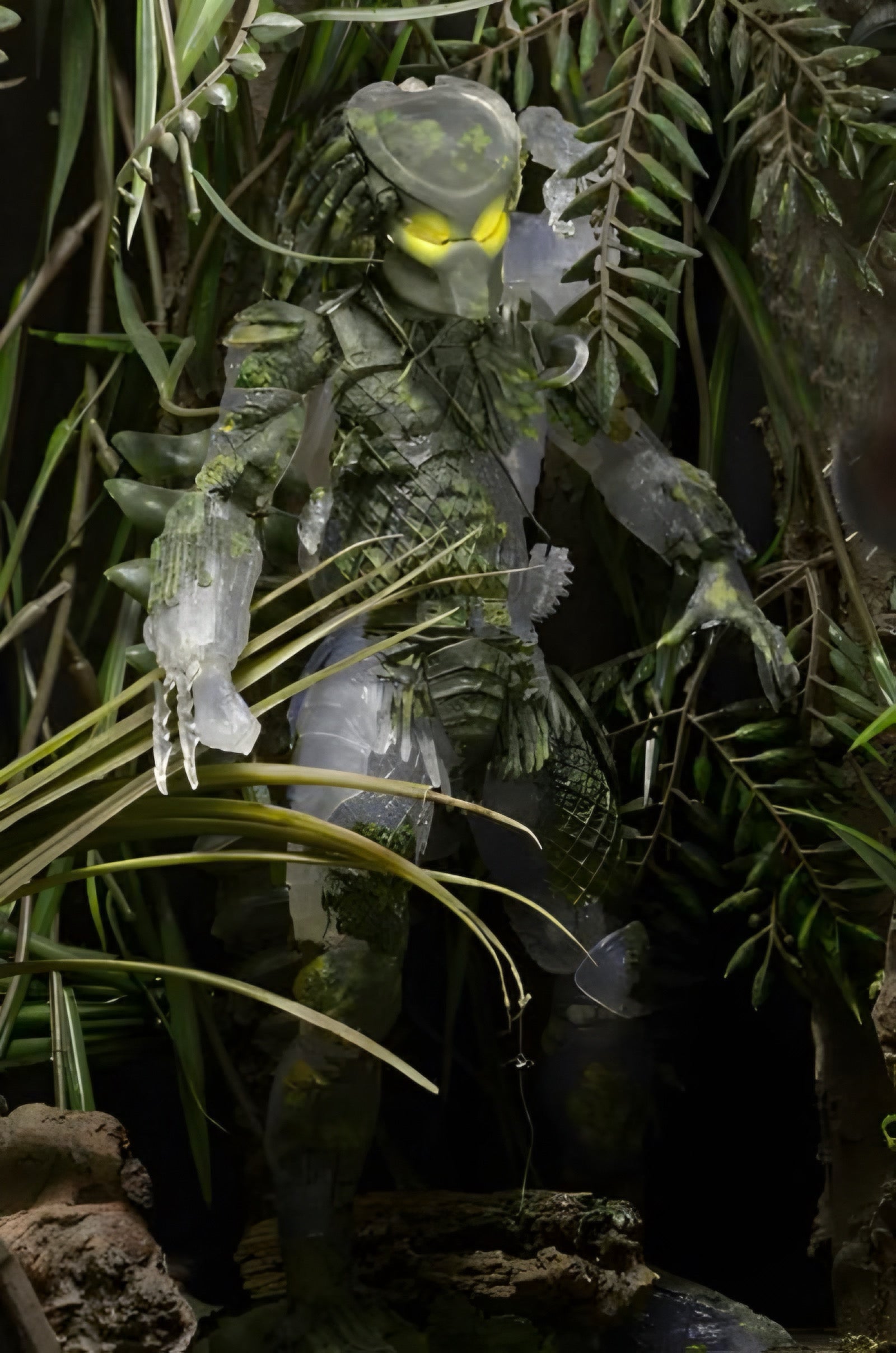 Figura NECA Predator Jungle Demon Edición Especial 30 Aniversario