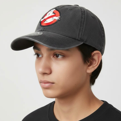 Gorra Ghostbusters Logo Clásico con efecto de brillo en la oscuridad Gris Tipo Deslavada
