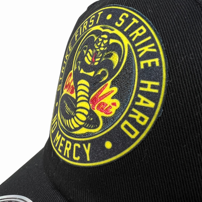 Gorra Cobra Kai Logo Negra