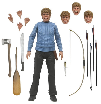 Figura NECA Friday the 13th Pamela Voorhees Versión Ultimate