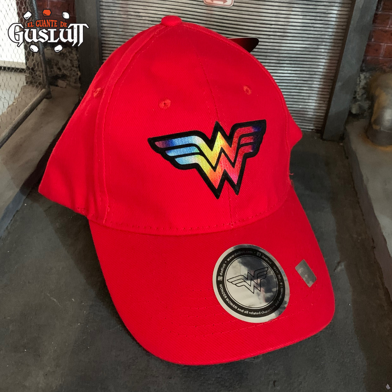 Gorra Wonder Woman “Multicolor” Roja