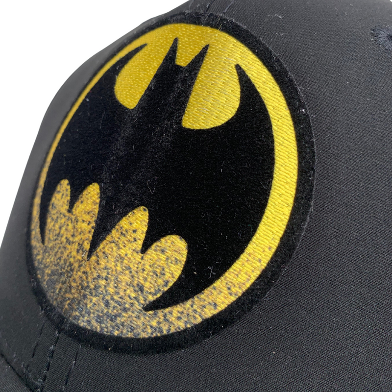 Gorra Batman “Batsignal” Negra Snapback