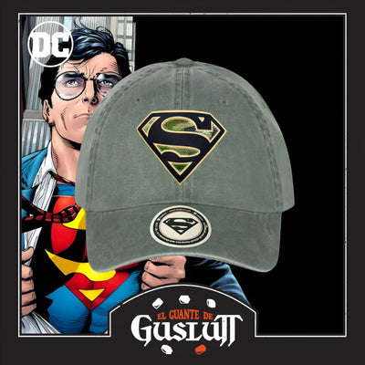 Gorra DC Comics Superman Logo Camo Verde Tipo Deslavada