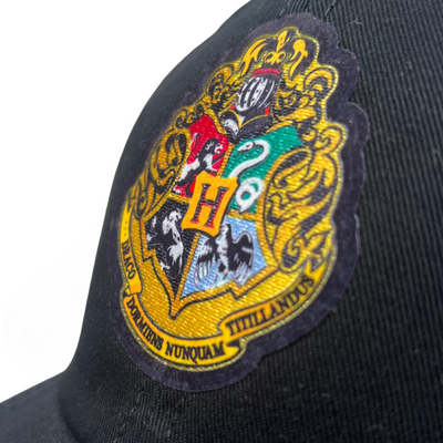 Gorra Harry Potter Emblema de Hogwarts Negra