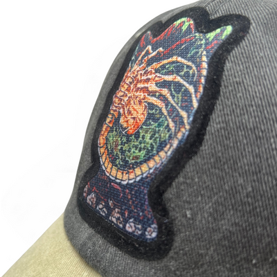 Gorra Aliens Facehugger & Ovomorph Gris/Beige Tipo Deslavada