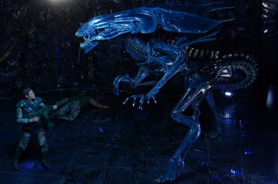 Figura NECA Aliens Xenomorph Queen Versión Ultra Deluxed