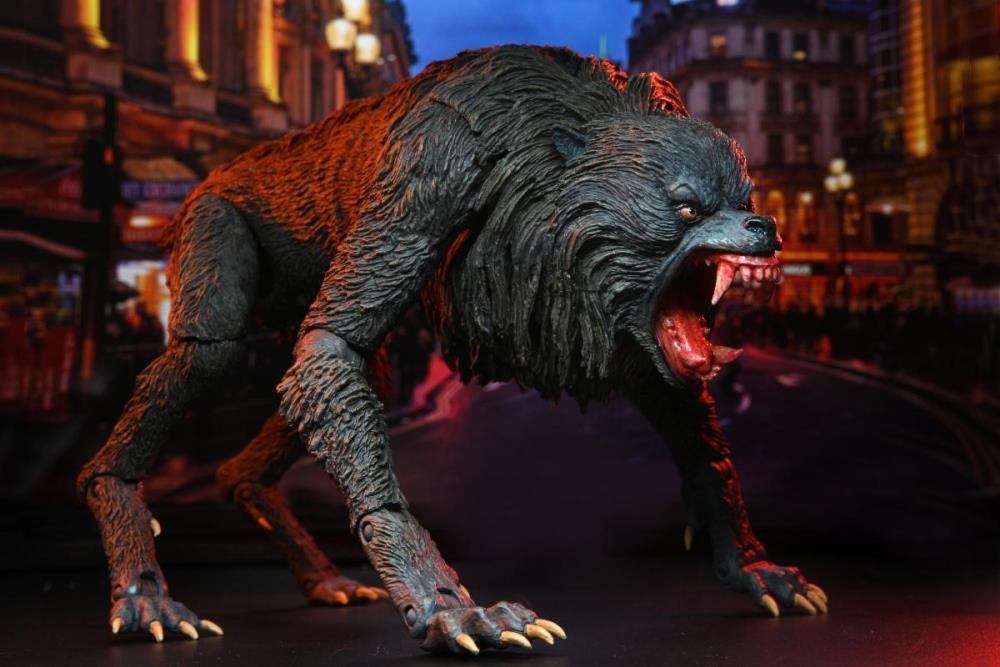 Figura NECA An American Werewolf in London Kessler Wolf Versión Ultimate