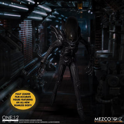 Figura Mezco Toyz Big Chap Alien Escala 1/12