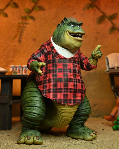 Figura NECA Dinosaurs Earl Sinclair Versión Ultimate