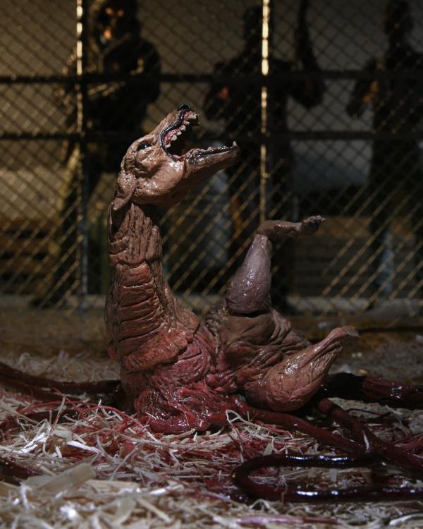 Preventa NECA The Thing Ultimate Dog Creature Set