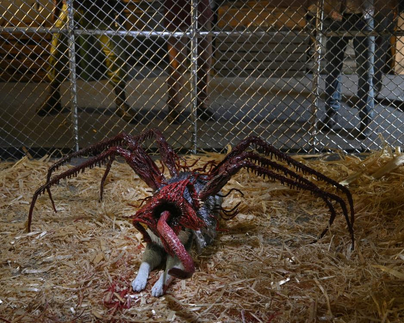 Preventa NECA The Thing Ultimate Dog Creature Set