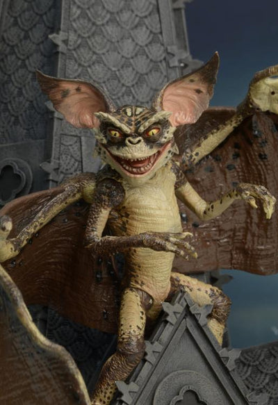 Figura NECA Gremlins 2: The New Batch Bat Gremlin Versión Deluxe