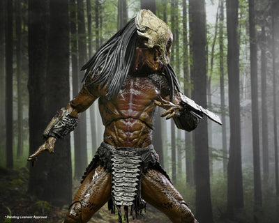 Figura NECA Prey Feral Predator Versión Ultimate