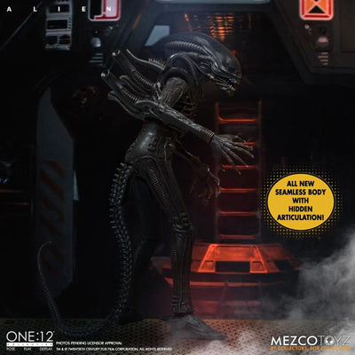 Figura Mezco Toyz Big Chap Alien Escala 1/12