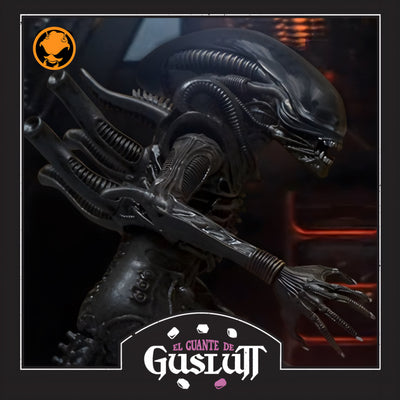 Figura Mezco Toyz Big Chap Alien Escala 1/12