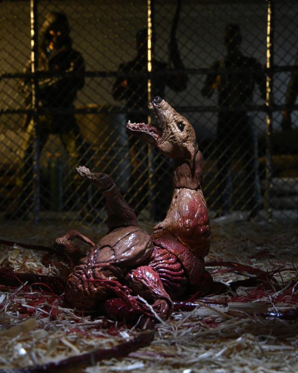 Preventa NECA The Thing Ultimate Dog Creature Set