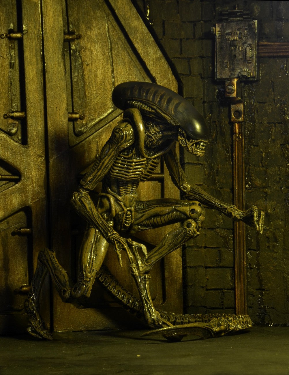 Figura NECA Alien 3 Serie 8 Dog Alien Versión Gris