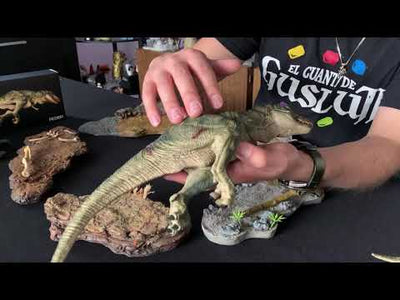 Figura REBOR T-Rex Carcass Bites the dust Versión Plain Escala 1/35