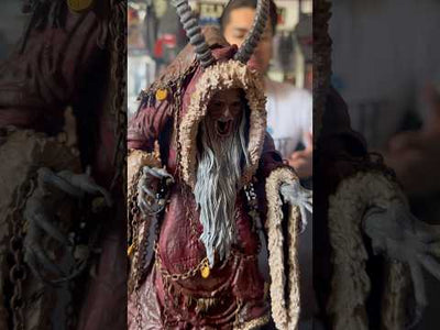 Figura NECA Krampus (2015) Versión Deluxe