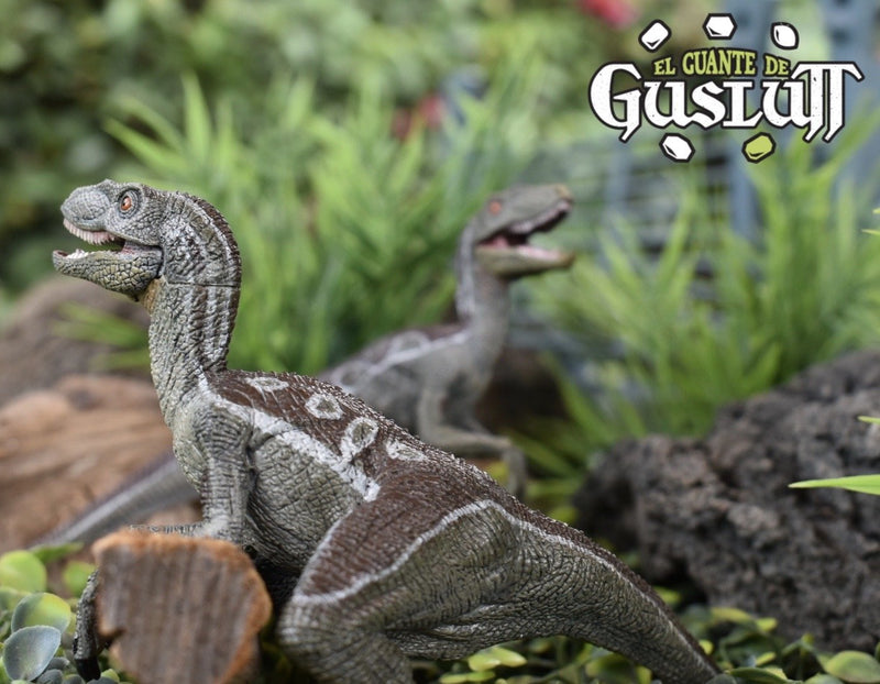 Papo Velociraptor - El Guante de Guslutt