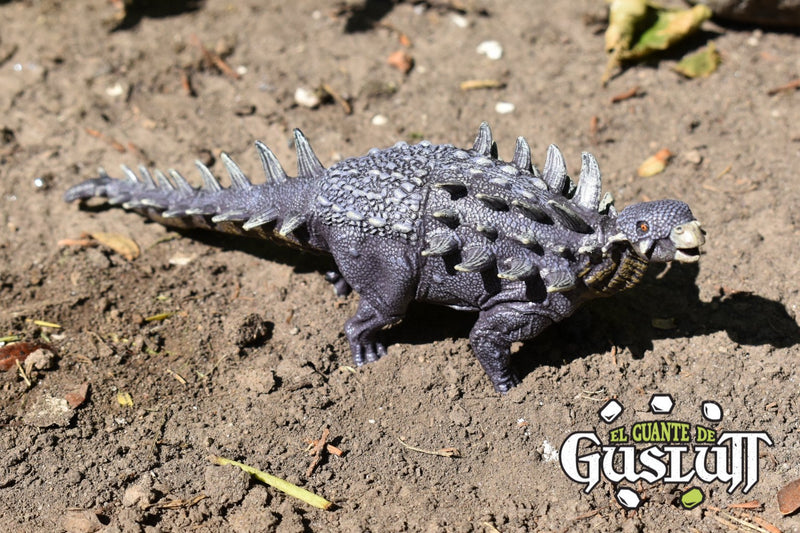Papo Polacanthus - El Guante de Guslutt