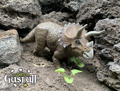 Papo Triceratops - El Guante de Guslutt