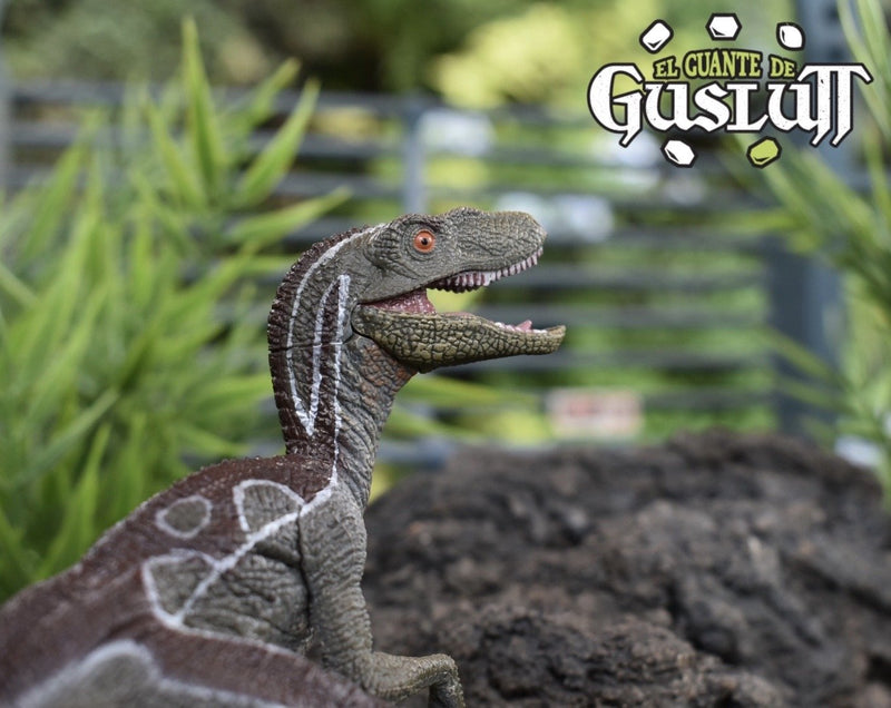 Papo Velociraptor - El Guante de Guslutt