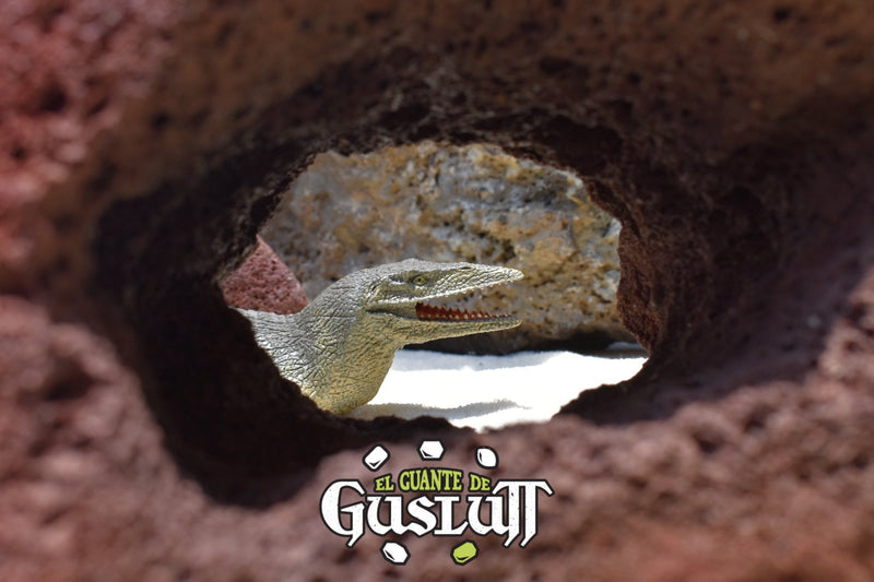 Papo Tylosaurus - El Guante de Guslutt