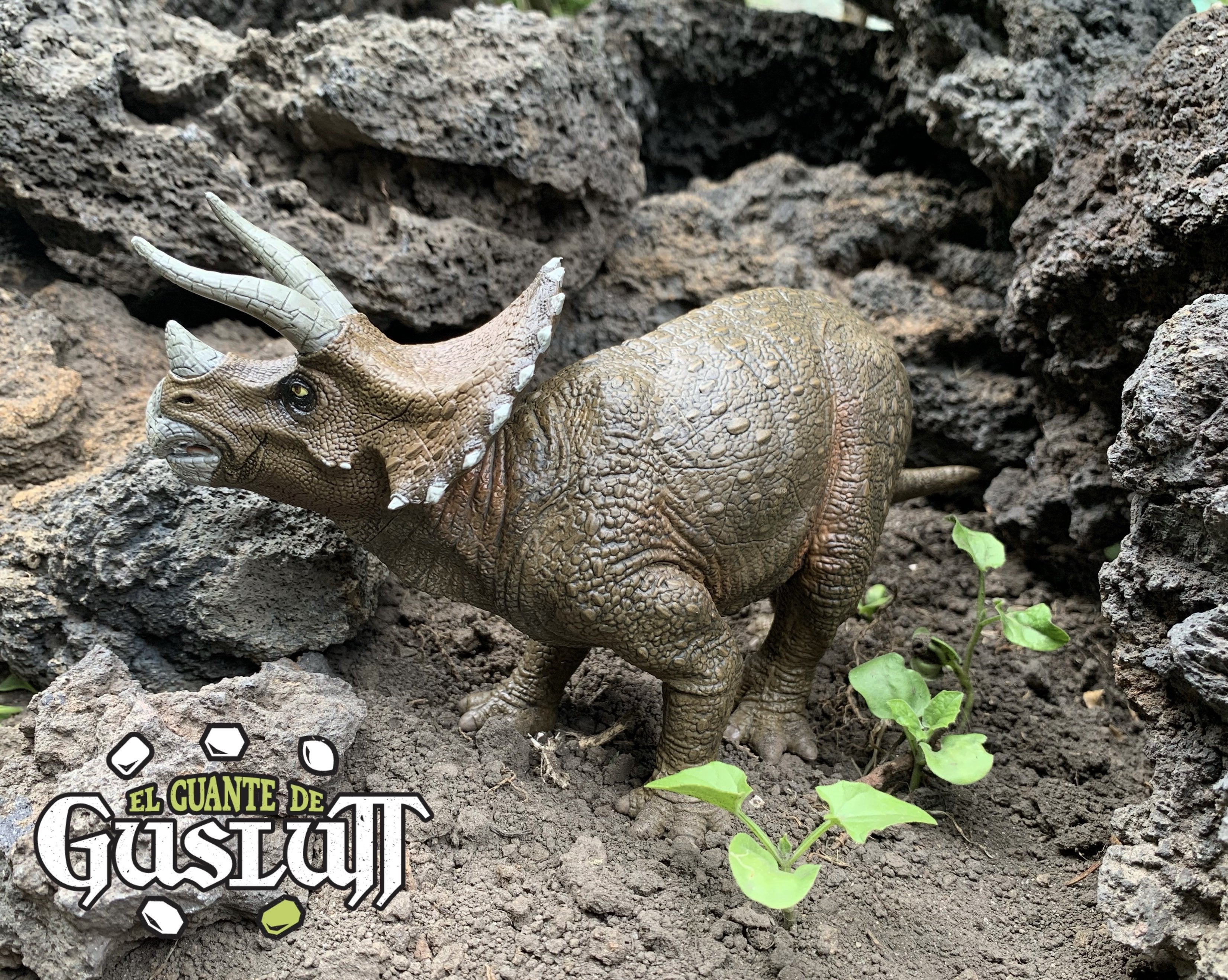 Papo Triceratops - El Guante de Guslutt