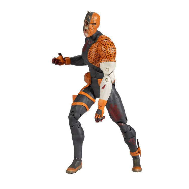 DC Essentials DCeased Deathstroke *caja dañada