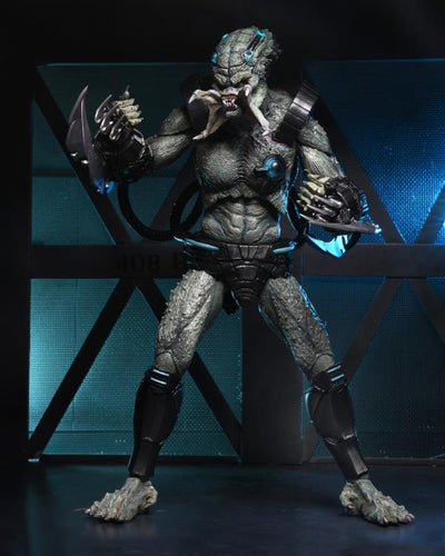Figura NECA Predator Concrete Jungle Stone Heart Predator Versión Ultimate