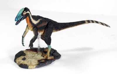 Figura Beasts of the Mesozoic Guanlong Wucaii Escala 1/18