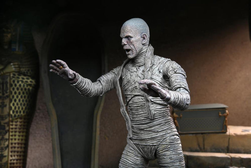 NECA Universal Monsters Ultimate The Mummy Full Color Version